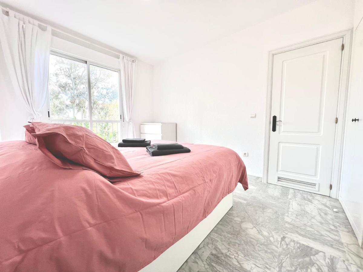 Apartment Albatros In Puerto Banus 150 Meters From The Beach Marbella Exteriör bild